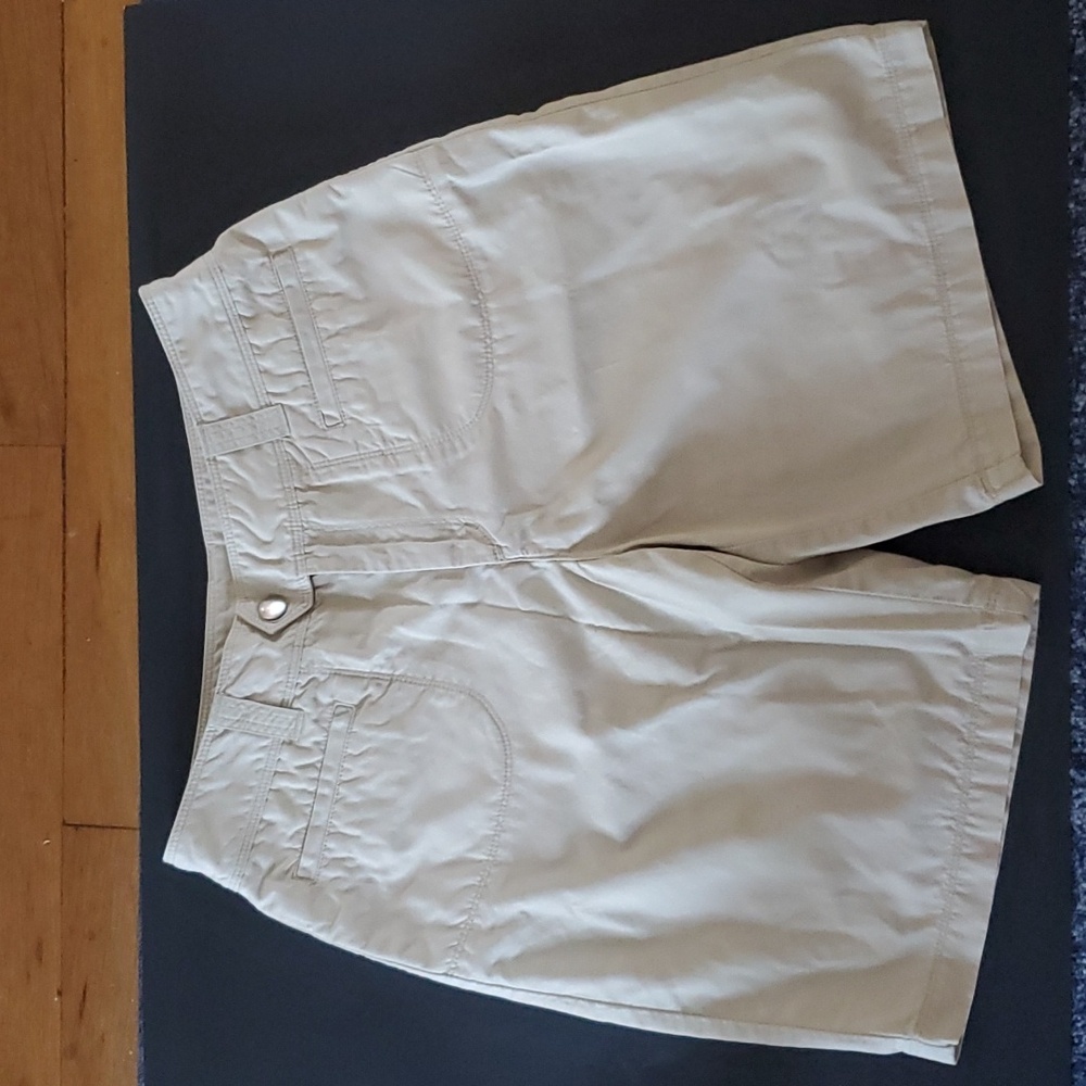 Patagonia Biege Shorts Size 10